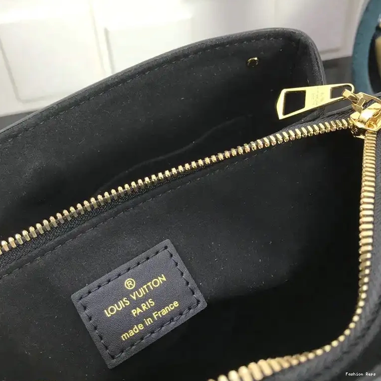 Fashion Reps 20B570254 Bags LV 0516